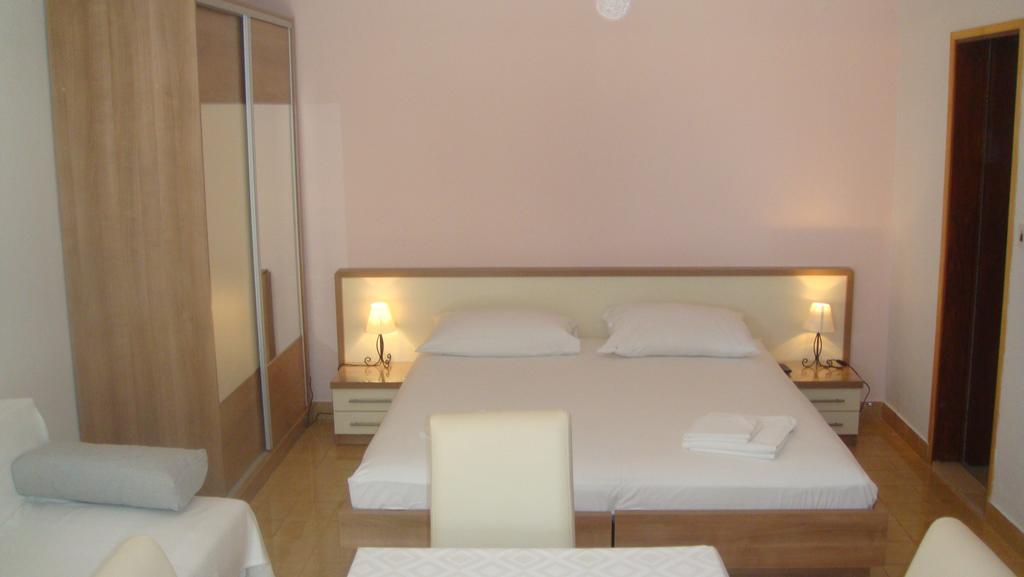 Apartments Topo Hvar Town Quarto foto